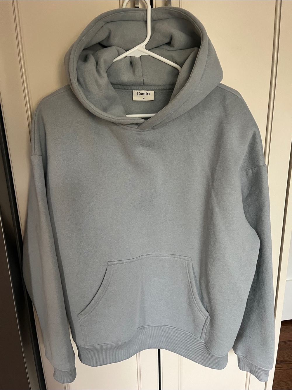 Women’s Comfrt signature hoodie like new size M